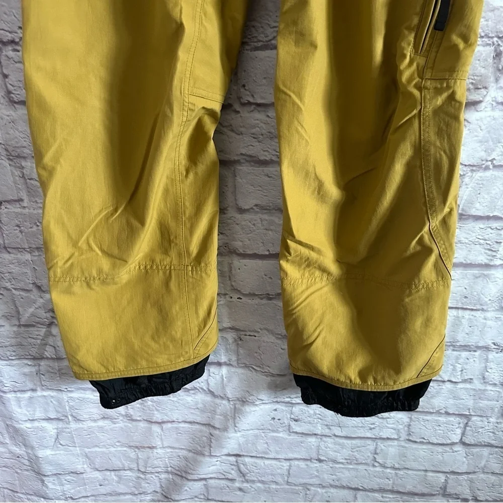 Burton snowboard men’s pants